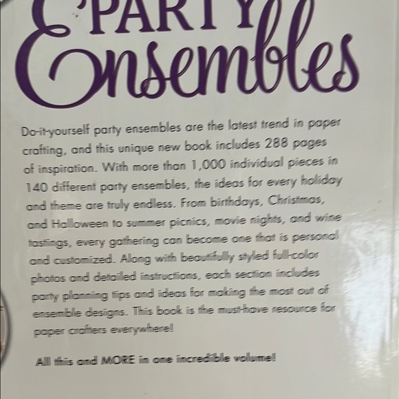 Party Ensembles Decorations Book with CD - Picture 3 of 16